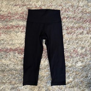 Lululemon wunder under capri leggings 4